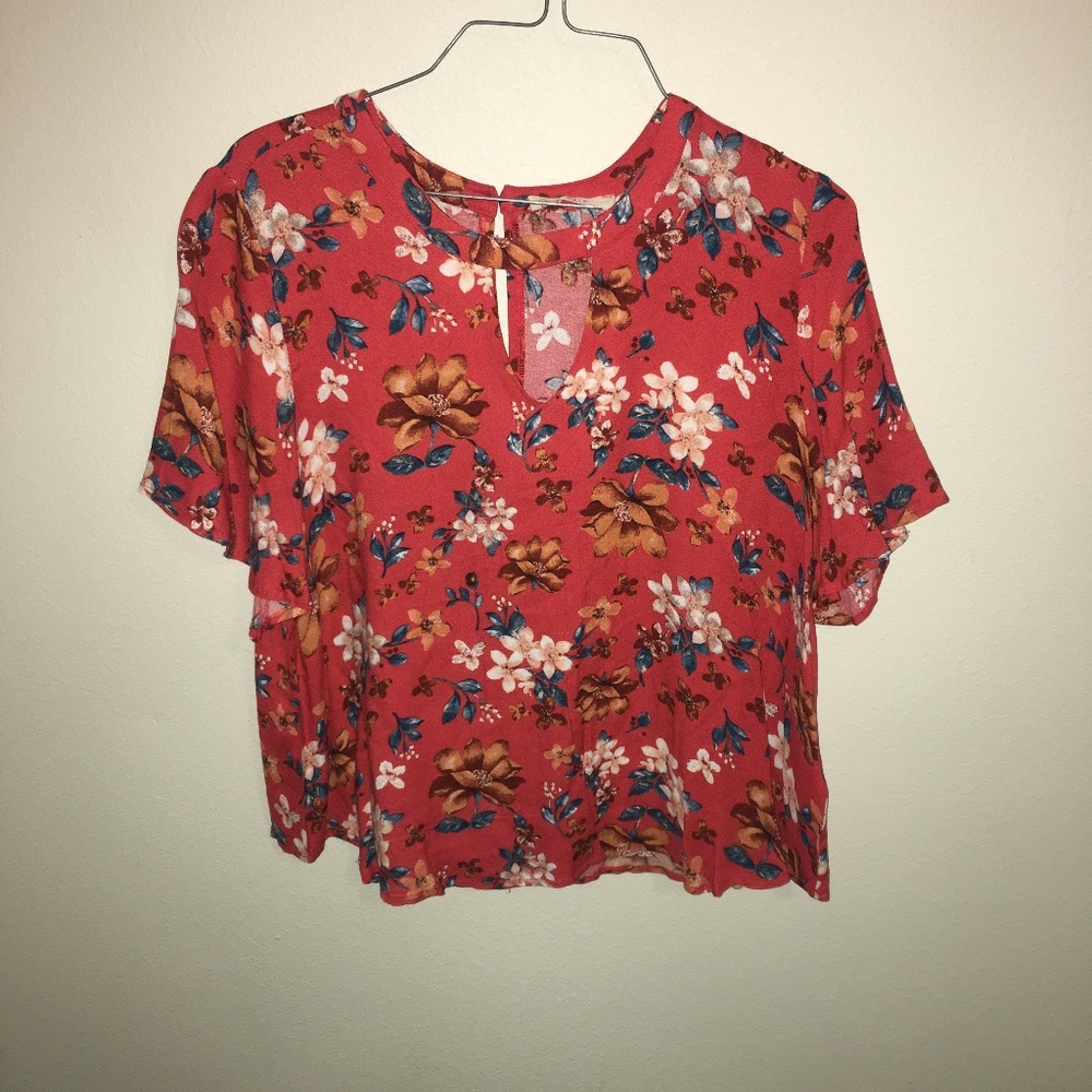 Floral Key-Hole Top